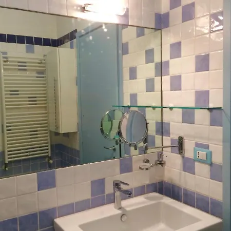 Parco Salute アパート